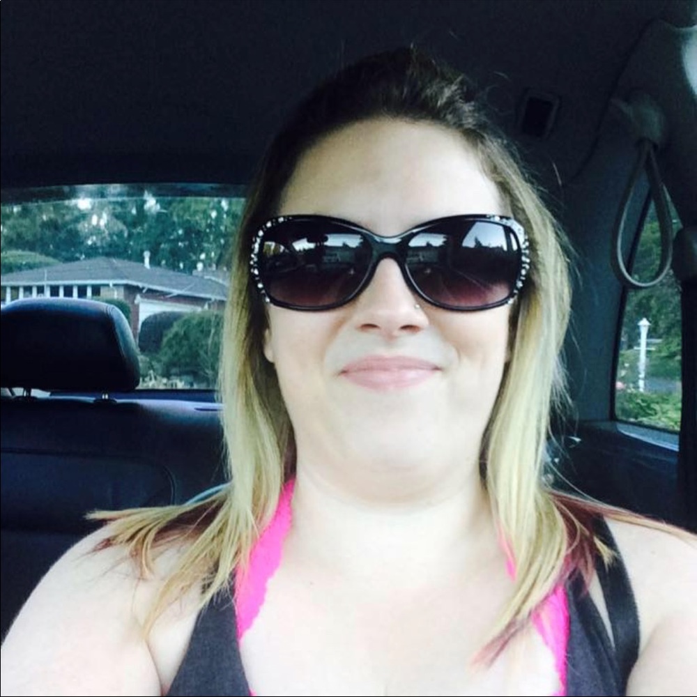 Meet your Posher, Abbie